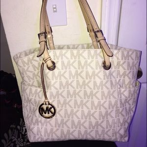 Michael Kors bag