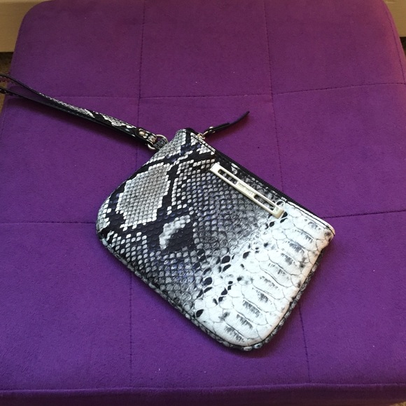 Small Nine West wristlet clutch
