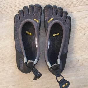 Vibram 5 finger wool shoes