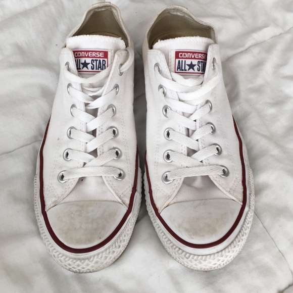 White LowTop Converse