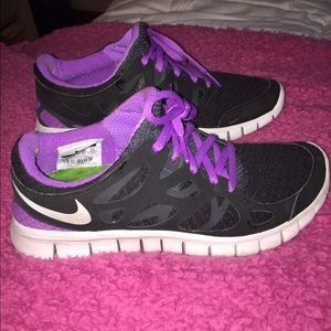Nike free runs