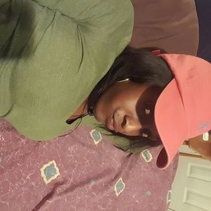 Meet your Posher, Ebonee