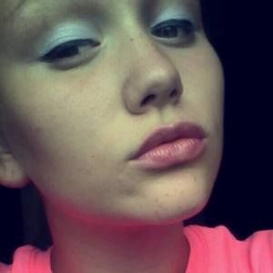 Meet your Posher, Hayley