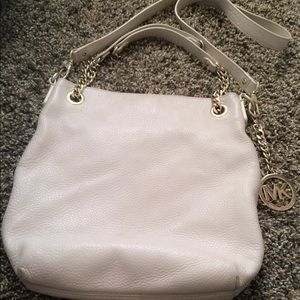 Michael Kors Jet Set Medium Chain Shoulder Tote