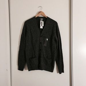 Men's lambs wool v-neck cardigan ❤️❤️