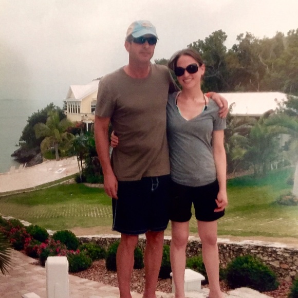 Meet your Posher, Karin - Picture 2 of 4