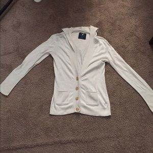 WHITE V CROP SWEATER