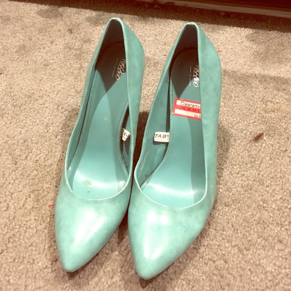 Baby Blue Pumps