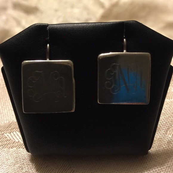 9.25 Sterling silver earrings