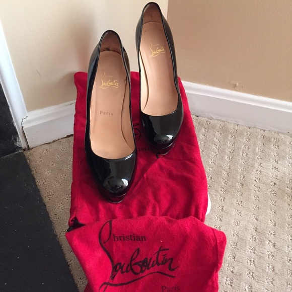 Christian Louboutin Bianca 38 Black Patent Leather - Picture 2 of 4