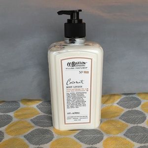 Coconut body lotion