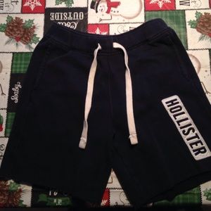 Men's Hollister Sweat Shorts Size M- Look. Nice
