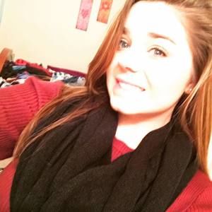 Meet your Posher, Chloe