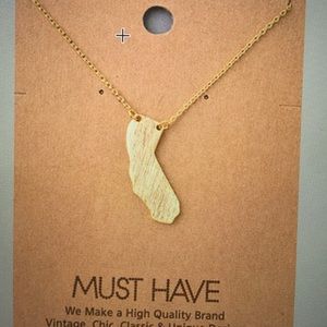Dainty Gold California State Necklace