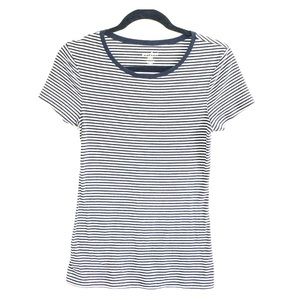 Old Navy T-Shirt