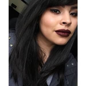 Meet your Posher, Lily