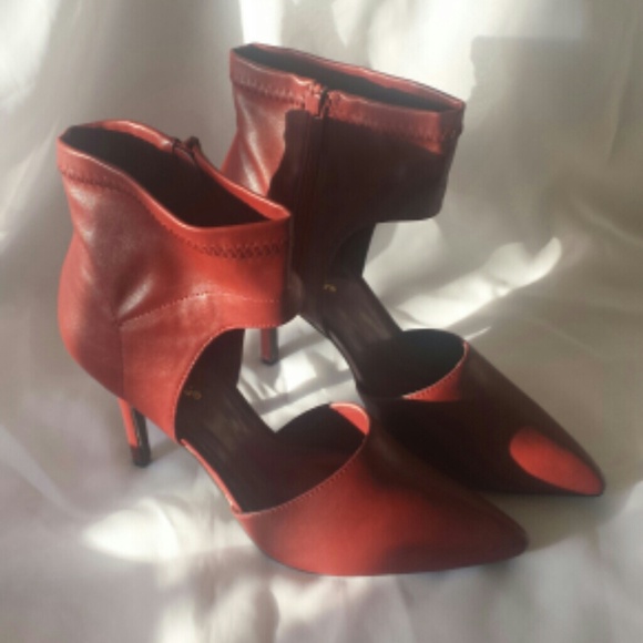classy red heels