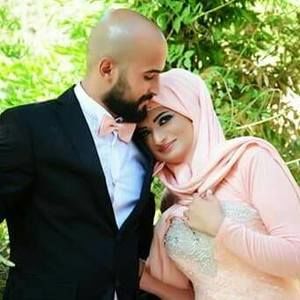 Meet your Posher, Esraa