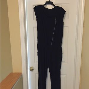 Navy blue jumpsuit!!