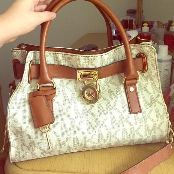 Mk purse authentic **make me an offer**