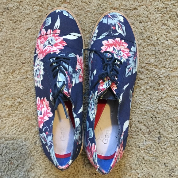 Floral Oxford Shoes