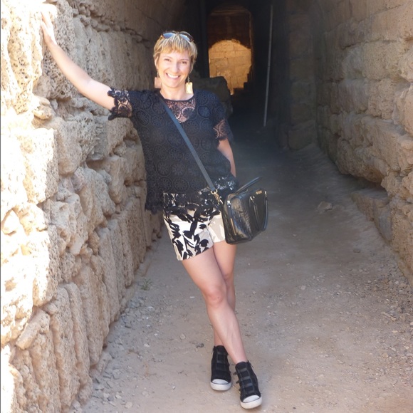 Meet your Posher, Marina - Picture 3 of 4