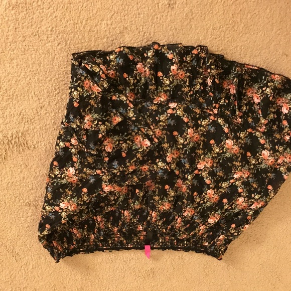 FLORAL RUFFLE SKIRT - Picture 2 of 5