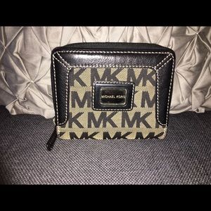 Michael Kors wallet