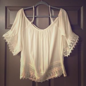 American Eagle, lace top