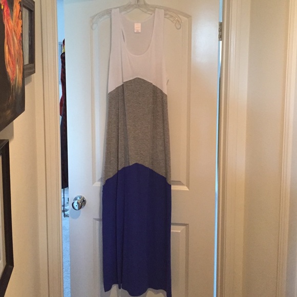 Perfect Winter Vacation Xhileration Maxi Dress