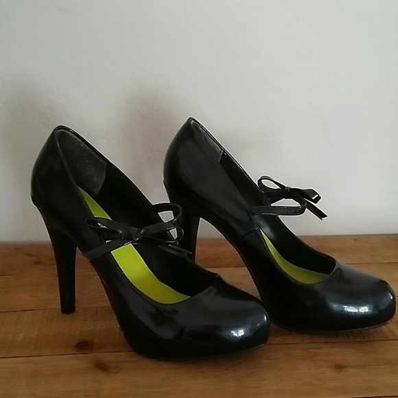 Patent Navy Blue platform Mary Jane heels