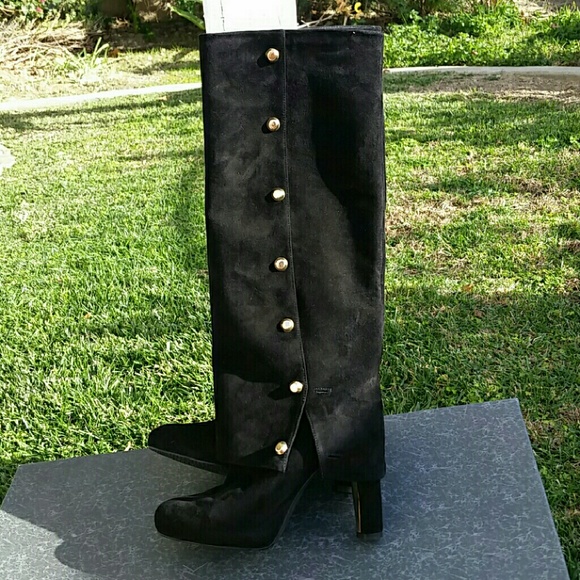 SOLD *NWOT Stuart Weitzman Spats - Picture 4 of 4