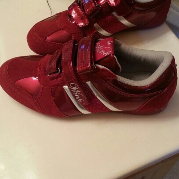 New Shoes - Picture 1 of 3