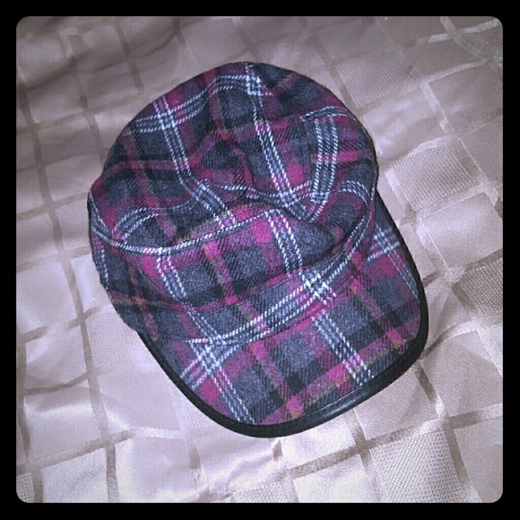Plaid hat