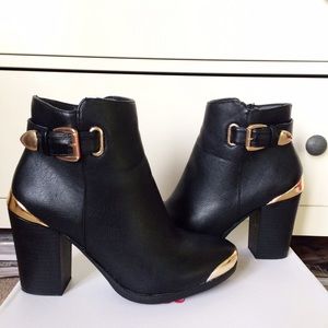 Metal Apollo Booties
