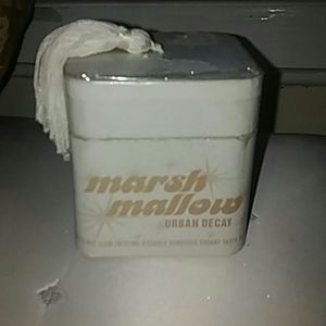 Urban Decay Marshmallow Body Glitter