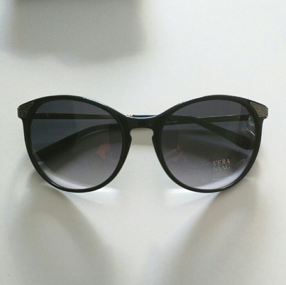 New Vera Wang cat-eye embellished Sunglasses - Picture 2 of 4