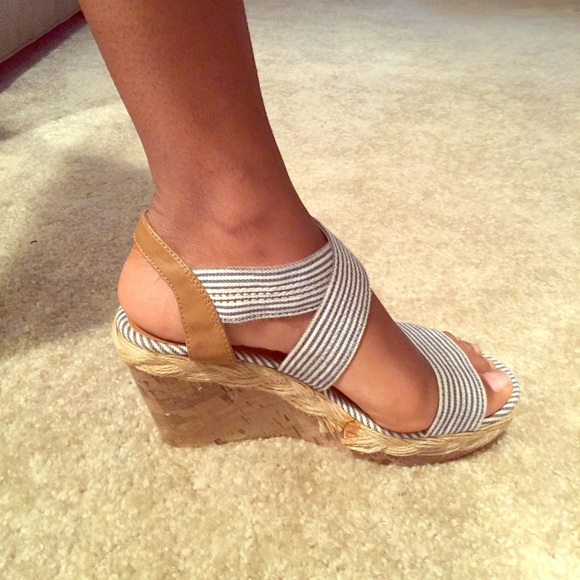 Strapped, blue and white wedges with buckle