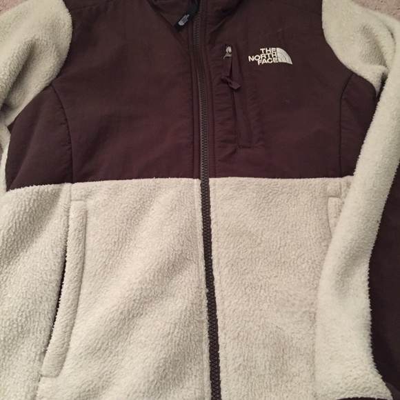 North Face Fleece Jacket - Picture 2 of 4