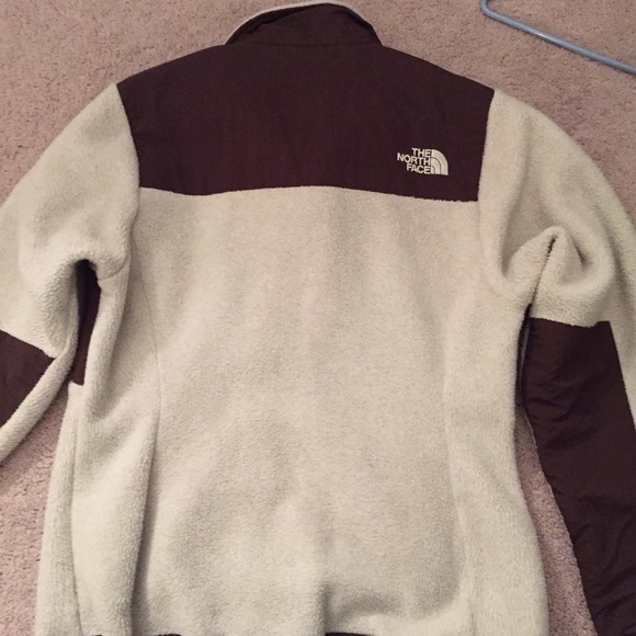 North Face Fleece Jacket - Picture 3 of 4