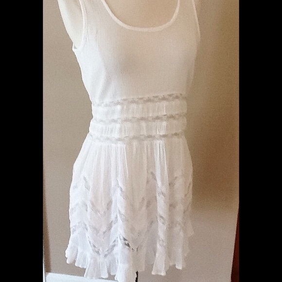En Creme Dresses & Skirts - SALE! En Creme Dress/Cover Up- NEW!