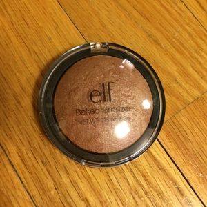E.L.F. Baked Bronzer