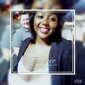 Meet your Posher, Crystal