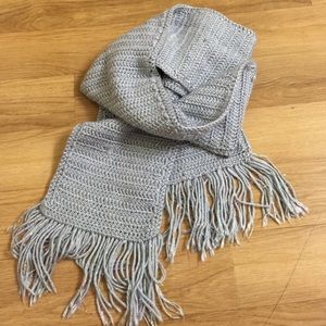Hand knit scarf