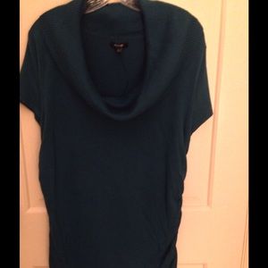Cap sleeve sweater