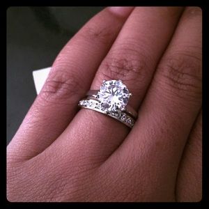 Deal! High Qual 2 pc Sterling silver Bridal set