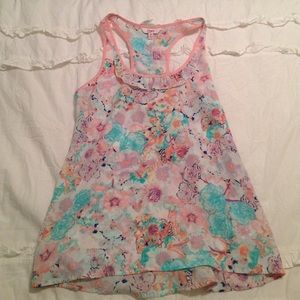 Floral tank top!