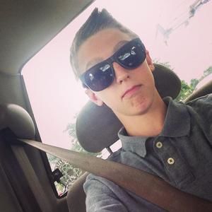 Meet your Posher, Carter