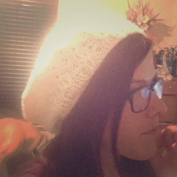 White Forever 21 knit beanie