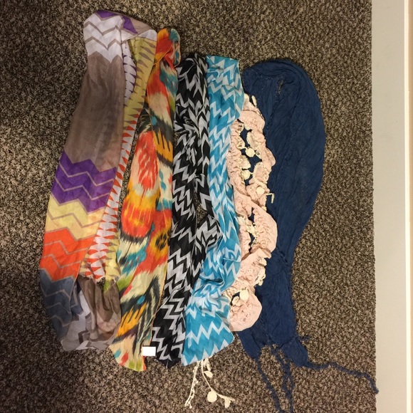 Scarf bundle!!!
